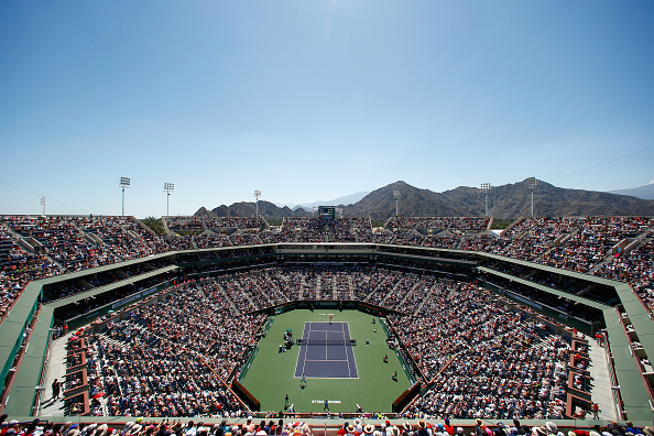 INDIAN WELLS, CA - MARCH 20: A general view of Roger Federer of Switzerand in action against Tomas Berdych of Czech Republic during day twelve of the BNP Paribas Open tennis at the Indian Wells Tennis Garden on March 20, 2015 in Indian Wells, California. (Photo by Julian Finney/Getty Images)